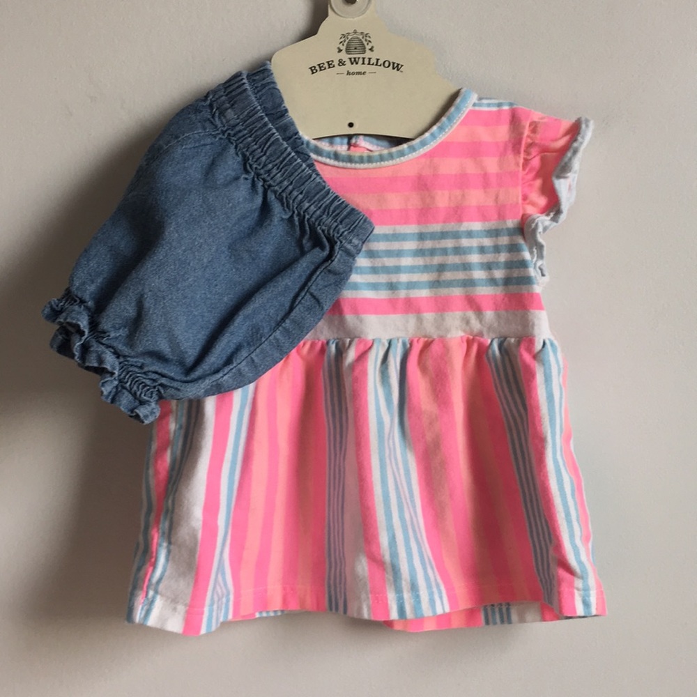 Top & Bottom Set | Baby Two Piece Outfit - Short Sleeve with Chambray Bottom